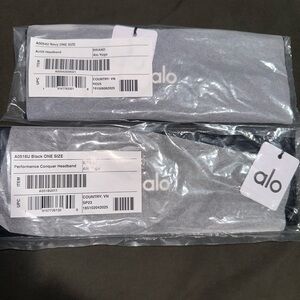 ALO Yoga Navy and Black Performance Headband bundle